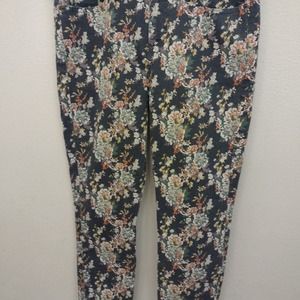 Lucky Brand ava floral mid rise cropped Lolita jeans size 8